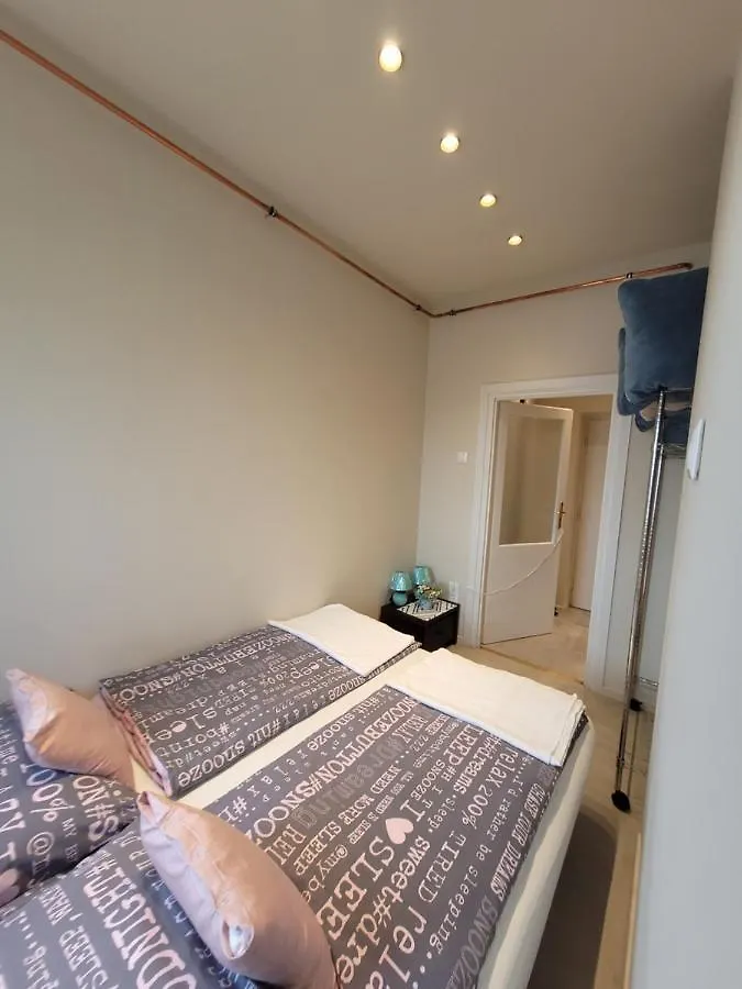 Lara II Apartman Debrecen